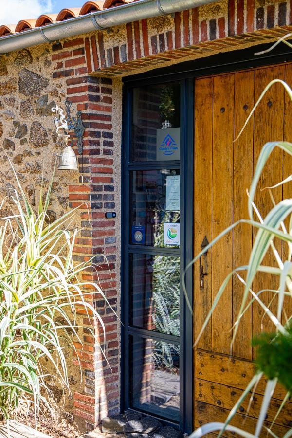 Bed and Breakfast Le Mas des Roches proche Puy du Fou Saint-Paul-en-Pareds Exterior foto