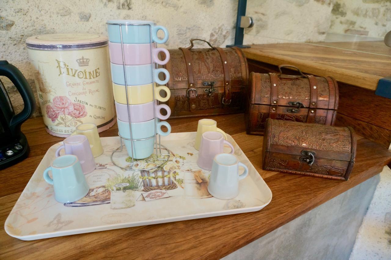 Bed and Breakfast Le Mas des Roches proche Puy du Fou Saint-Paul-en-Pareds Exterior foto